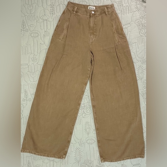 NWOT Etica Raven Pleated High-Rise Wide-Leg
Trouser Jeans Sz 27 Golden Brown - Picture 1 of 11
